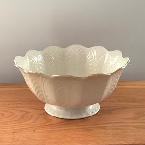 Vintage Lenox Greenfield Centerpiece Bowl